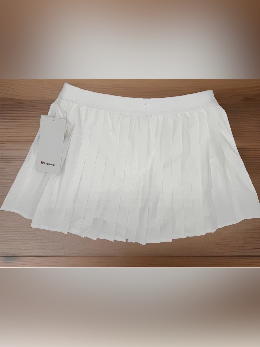 NWT Lululemon High-Rise Pleated Tennis Skirt White Sz 10 LW8AQFS Built-In Shorts - Picture 3 of 12